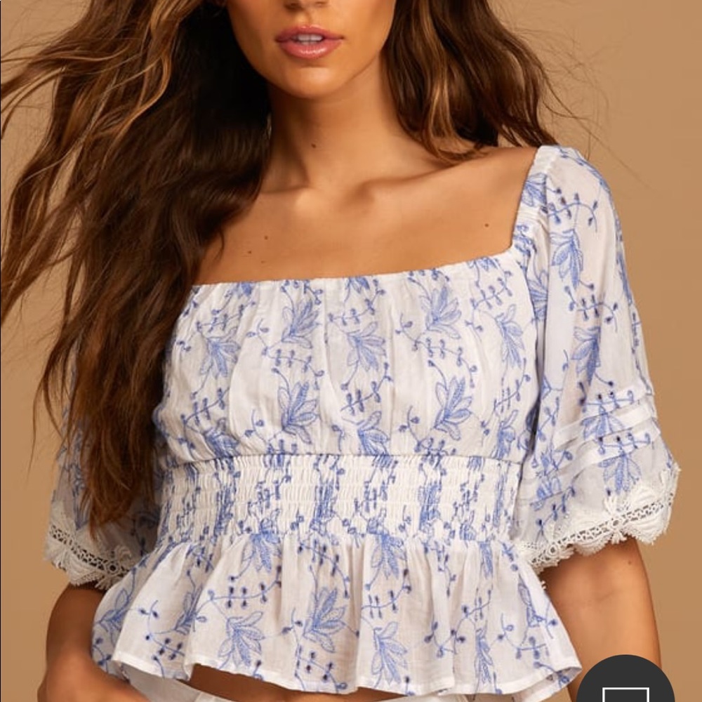 Never worn! Perfect spring top